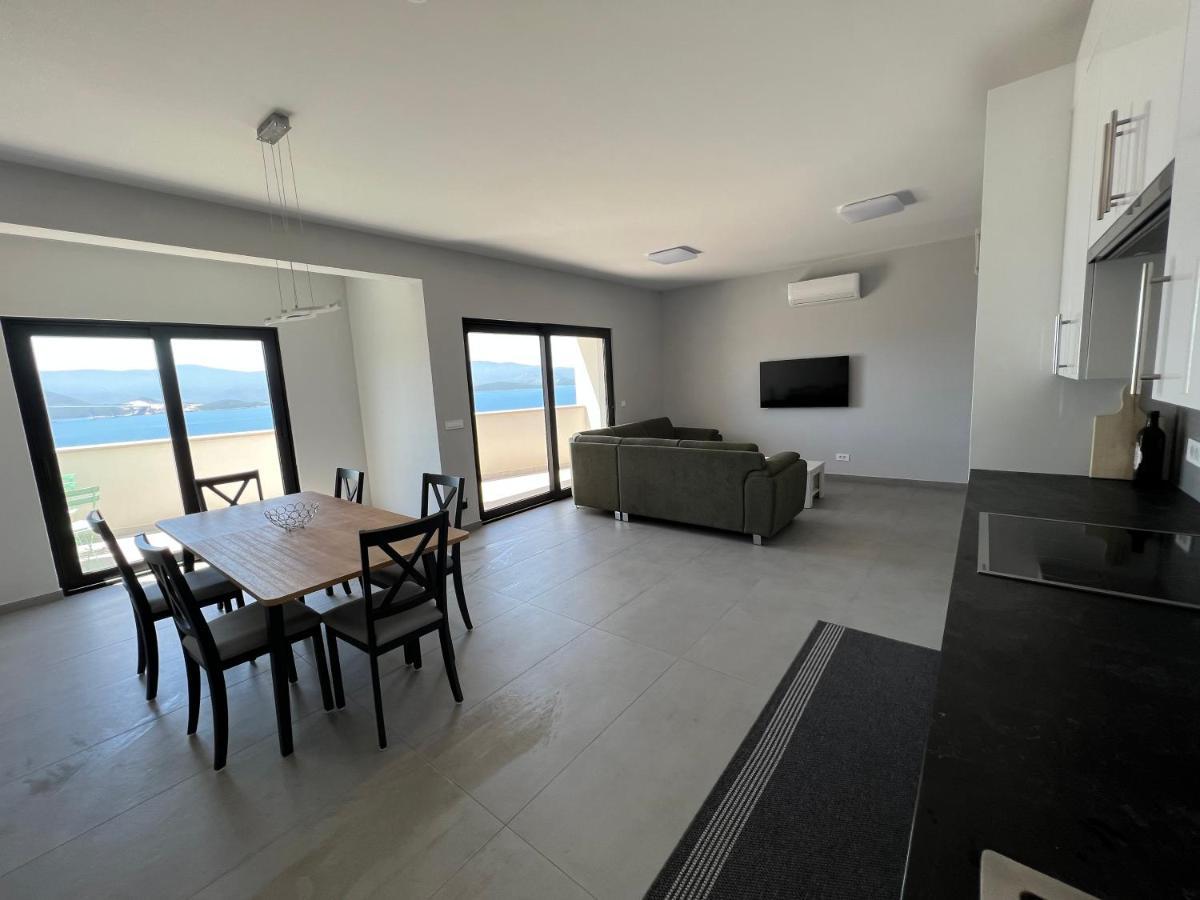 קומרנה Villa Janja מראה חיצוני תמונה
