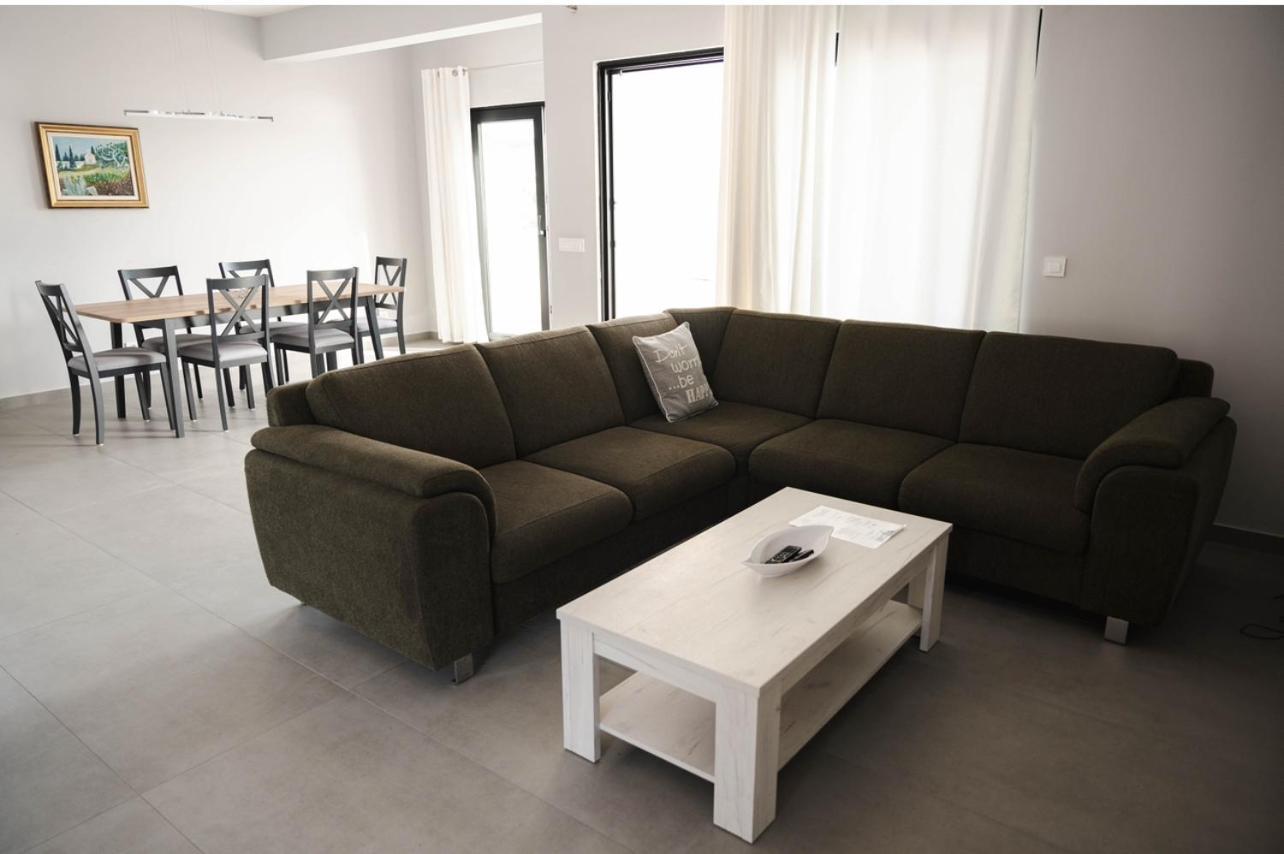 קומרנה Villa Janja מראה חיצוני תמונה
